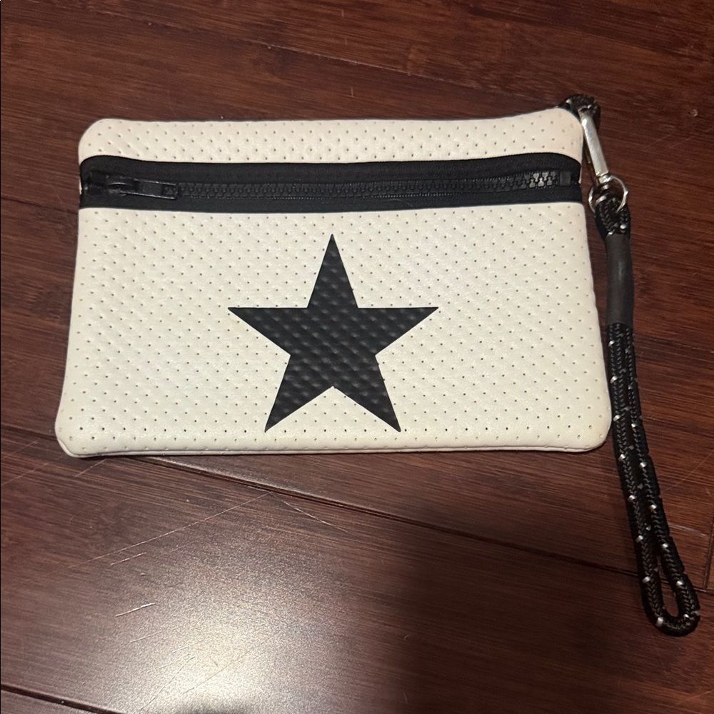 Stylish Black and White Star Clutch Wristlet - Coated Neoprene NEW